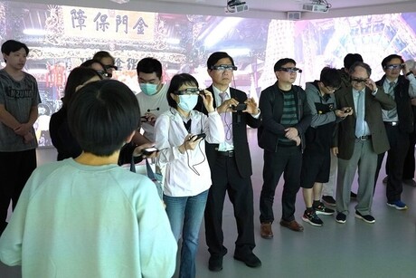 Photo2